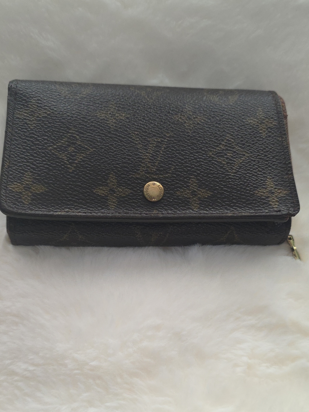 Preloved Louis Vuitton Monogram Compact Wallet